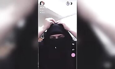 Munqibuh Sharmuta
