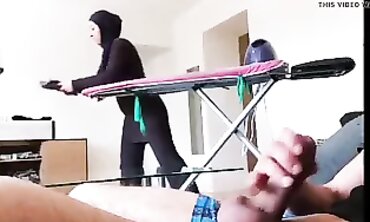 French Amateur Cuckold: He Frees His Trunk in Public