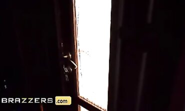 Mia Bandini Masturbates While Watching Porn