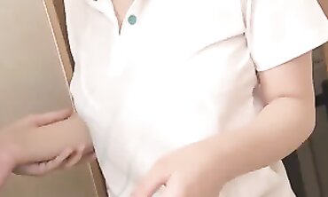 【無】女性配達員にお水をぶちまけて 折原ほのか one