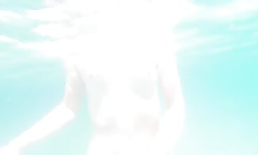 Redhead Bimbo Masturbates Nudist Beach