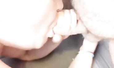 British BBW Cougar Delivers a Deep Throat Facial