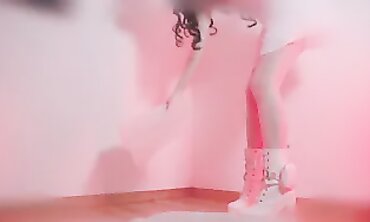 Lusty Bride's Humungous Orgasm in 4K
