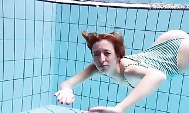 Underwater Erotica: Busty Mermaid's Sensual Adventure