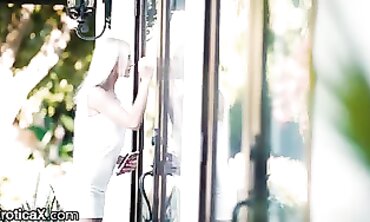 Morgan Rain Takes Tyler Nixon's Massive Cock in a Wild Outdoor Ride