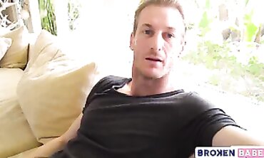 Honey Gold Satisfies Stepdad's Lust in Wild Interracial Hardcore