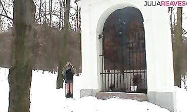 Samantha Jolie Gets Rough Hardcore Fuck in the Snow