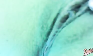 Hairy MILF Fingers Herself to Orgasm in the Solarium