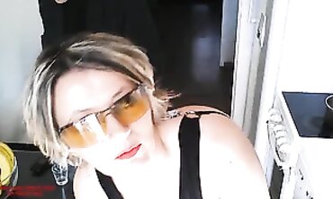 Sexy Blonde MILF Enjoys Rough Hardcore Sex