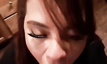 PHAT ASS White Babe Sucks Monster Cock In Hardcore Rough Sex