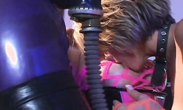 Hannah Harper And Riley Brooks Have Wild Spandex 3Some
