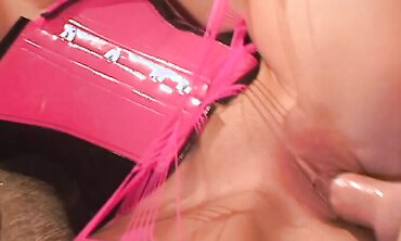 Hannah Harper And Riley Brooks Have Wild Spandex 3Some