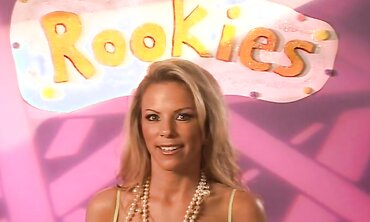 Kayla Synz Enjoys Being A Newcummer