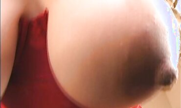 Jade Feng Has Really Uber-Cute Breasts