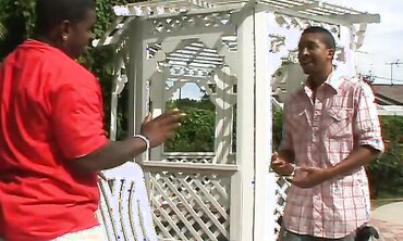 Chyanne Jacobs And Diamond Starlet Enjoy Juggling Thier Arses