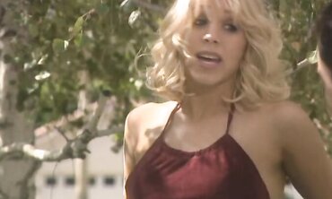 Blondie Katie Morgan Outdoors Porking And Spunk Decorated