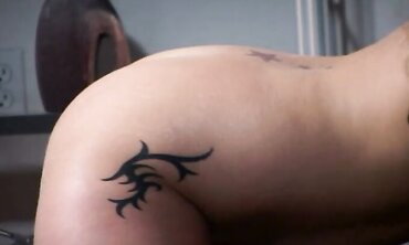 Bailey Nicole Takes A Cute Dark-Hued Weenie In Her Crevices