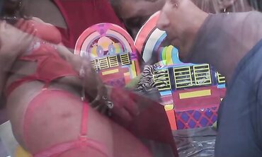 Sweetie Shemale Leona Uses His Backside Then Leaves Him To Complete Himself