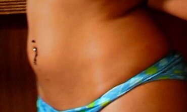 Victoria Allure Plants Her Poon On Her Mans Pelvis For Deep Foray
