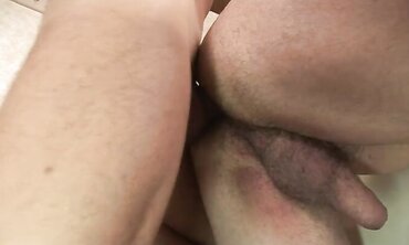 Finger-Tickling, riming and fellating activity inbetween 2 latino studs.