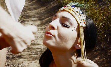 Gilda Mane Lets The Sultan Tear Up Her Outside