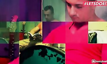 Queen Booty: Greatest Attempt Not To Jizz Compilation
