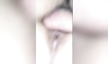 Cuckold Hubby Watches His Best Friend Creampie the MILF