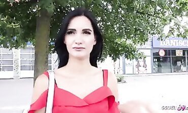 GERMAN SCOUT - RUSSIAN TOURIST FEMALE I OUTSIDE FUCKFEST INTO BERLIN I