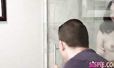POV: Gooey Petite Sister-in-Law Freya Parker Gets Creampie