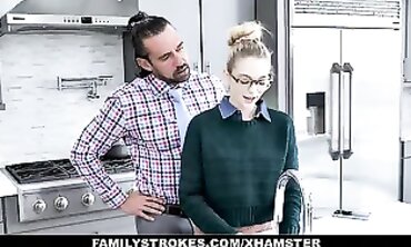 Blonde Lily Larimar Gets Rough Sex From Stepdad Johnny Castle