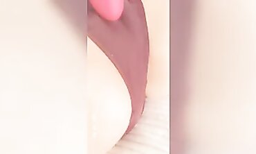 Honey Squirts Solo in Homemade Amateur Video