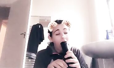 Toy's Pro Deepthroat Session With a 15-Inch Sex Toy