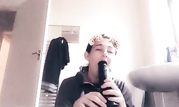 Toy's Pro Deepthroat Session With a 15-Inch Sex Toy