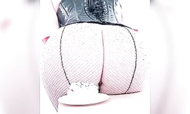 Arya Grander: Food Bondage and Naughty Talk