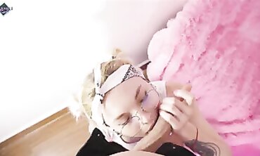 Lovely Blonde Karneli Bandi Takes Deep Throat And Facial