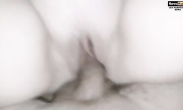 Hanna Robin Takes a Creampie Between Her Labia