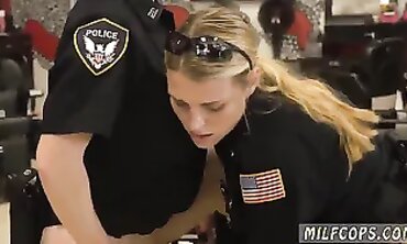Blonde MILF Joslyn Jane Masturbates After Robbery Suspect Apprehended