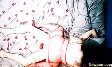 Plump MILF Red Gets a Romantic Valentine's Day Creampie