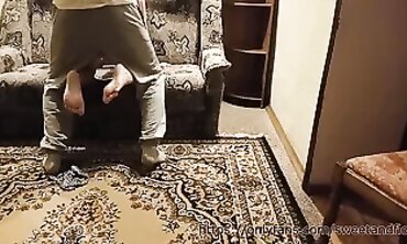 Your Girlfriend Is Active Now: Wait Hotwife
