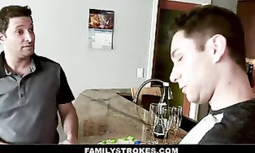MILF Lauren Phillips Seduces Stepson Sonny