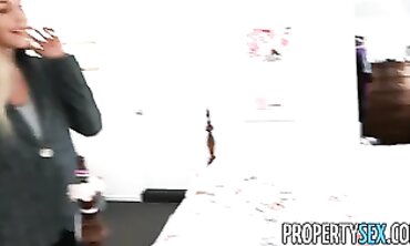 Gabbie Carter: Real Estate Agent Bangs Client