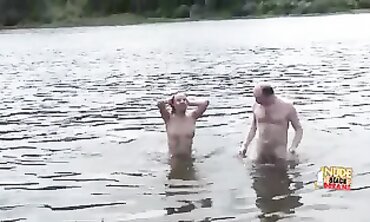 Real Amateur Bombshell Swingers Enjoy Group Sex On The Beach