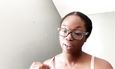 Ebony Youtuber Squirts Milk From Her Huge Boobs