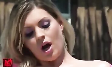 Liana Smiss Enjoys A Wild Outdoor Fuck-A-Thon In 4K