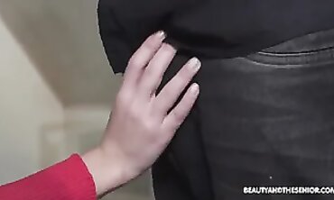 Liz Rainbow Sucks A Big Cock For A Grandpa