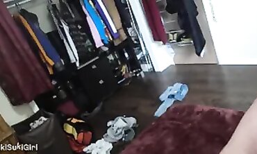 SukiSukiGirl & SavannahMontana POV Threesome with Uncut Cumshot