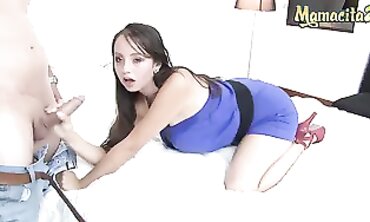 Isabela Monsalve: Sweet Latina Amateur in Homemade POV