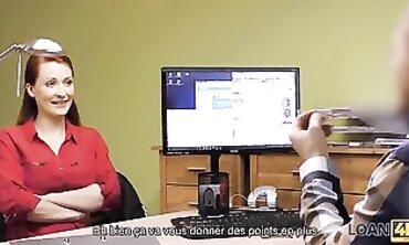 Isabella Lui: Casting Vétérinaire pour Une Rousse Séduisante