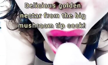 Amateur MILF And barely legal Guy Share A Private Peeing Session