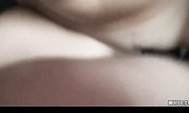Blonde Babe Ashton Anderson's First POV Sextape